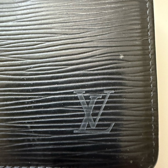 Louis Vuitton Black EPi leather long wallet - Picture 3 of 9